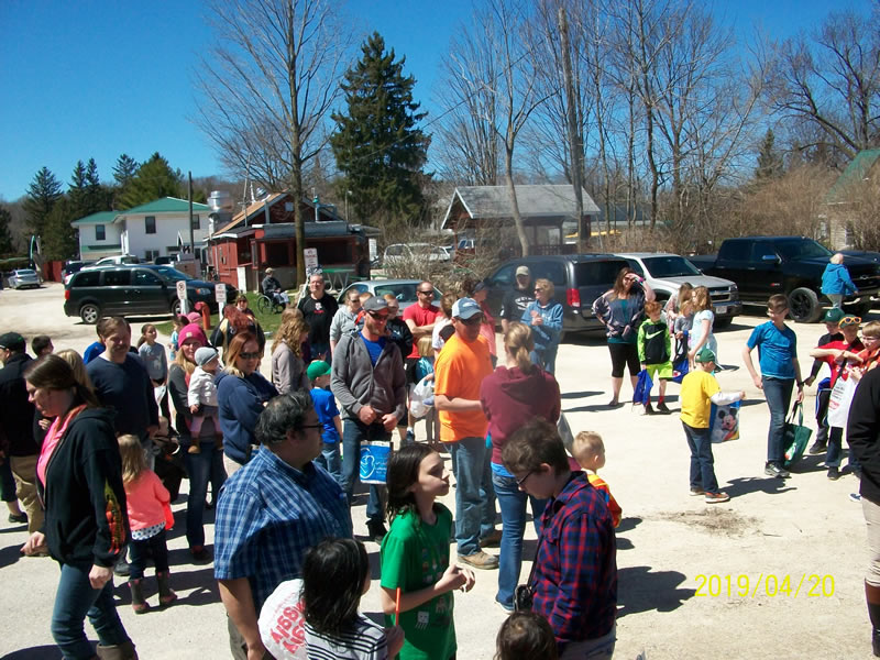 https://www.dundeemill.org/pictures/easter/2 100_1308.jpg
